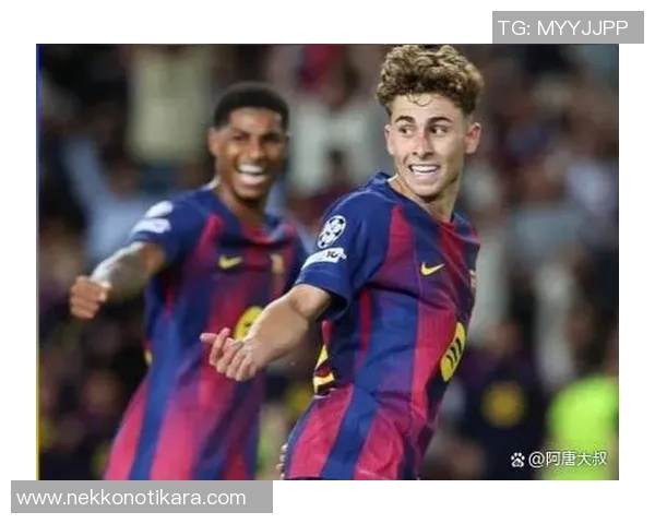 巴萨费尔明巧妙策应助力球队进攻展现团队协作精神